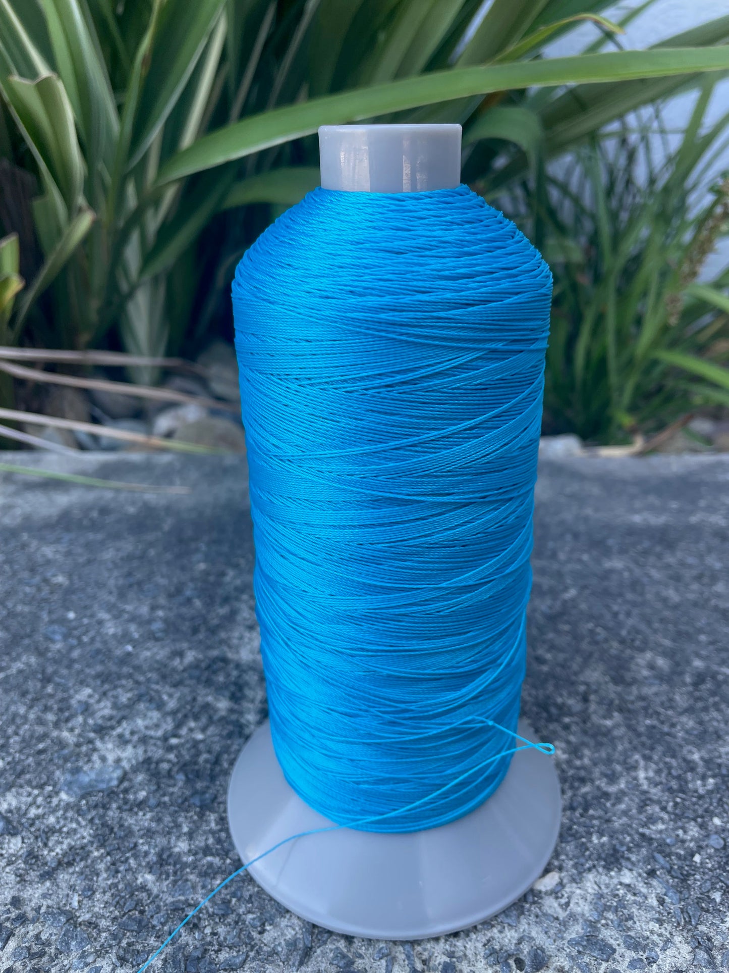 Coats Dabond V138/Metric 18