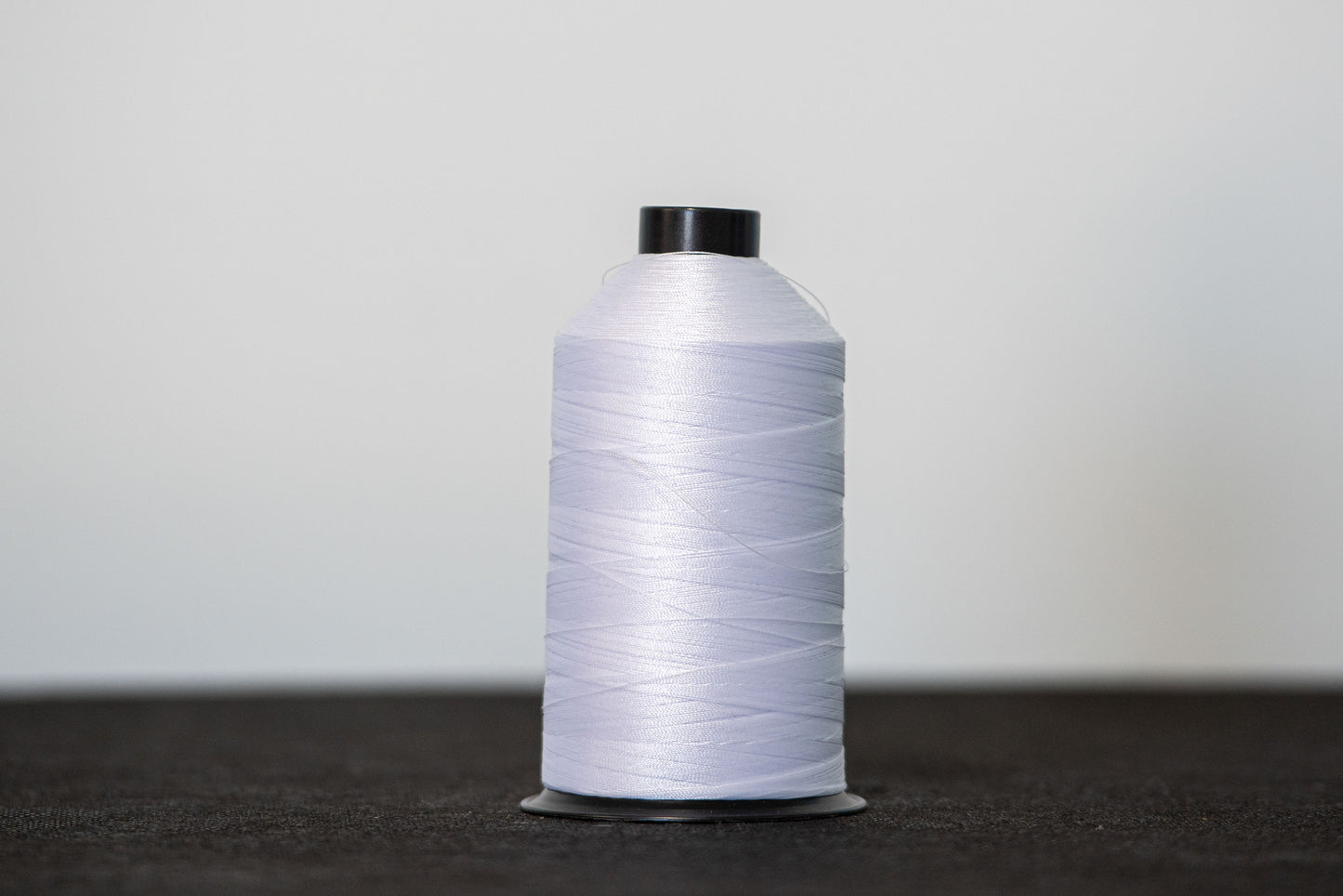 coats gral lubricated polyester thread for curtain making